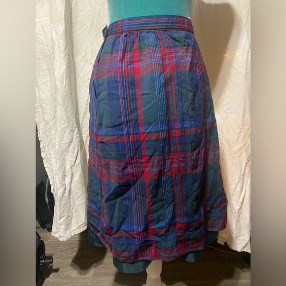 Pendleton: vintage plaid skirt - Picture 3 of 5